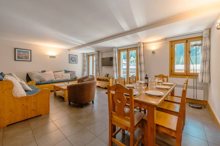 Apartamento de vacaciones para 8 personas, con piscina además de sauna y balcón - 1