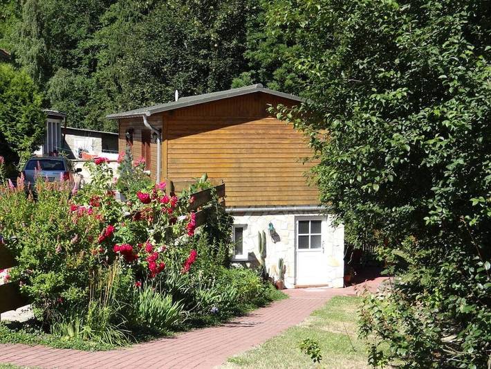 Ferienhaus für 4 Personen, mit Terrasse und Garten