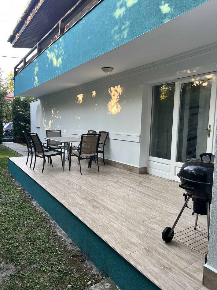 Ferienhaus mit Waschmaschine nur 100 m vom Strand in Balatonboglar, Plattensee Südufer