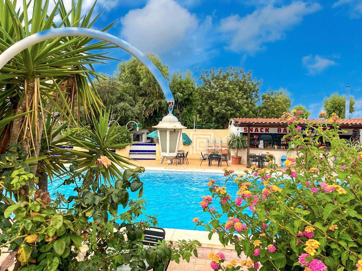 Camping für 5 Personen mit Pool in El Campello, Costa Blanca