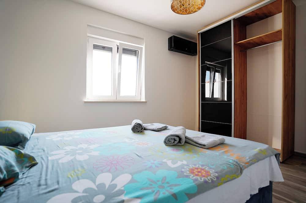 Ganze Wohnung, Geräumiges Appartment mit 2 Schlafzimmern und Meerblick nahe Opatija in Kastav, Primorje-Gorski Kotar