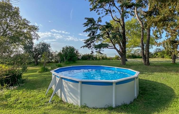 Casa vacanza per 9 persone con terrazza in Mombaroccio, Valle del Metauro
