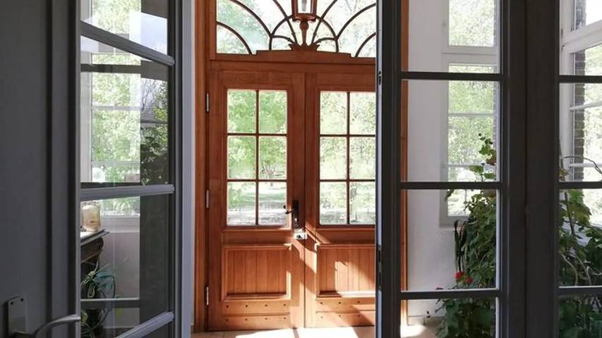 Ferienhaus für 24 Personen, mit Balkon und Terrasse sowie Garten und Sauna in Mecklenburgische Schweiz - 3