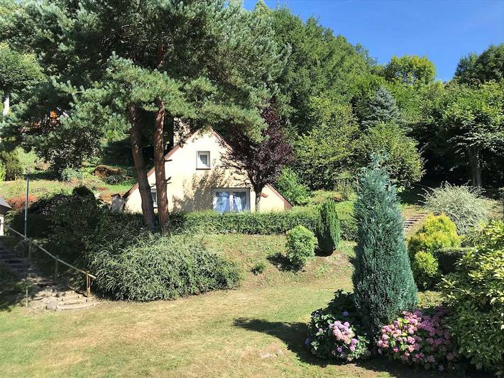 Gîte pour 4 personnes, avec terrasse et jardin - 1