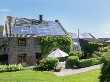 Gîte pour 9 personnes, avec sauna ainsi que terrasse et piscine, animaux acceptés à Theux
