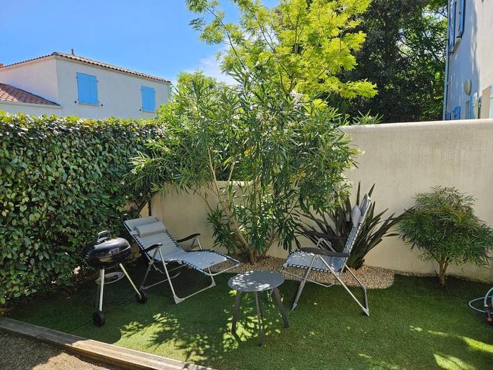 Location de vacances pour 6 personnes, avec piscine ainsi que jardin et jacuzzi, animaux acceptés à Port-des-Barques - 4