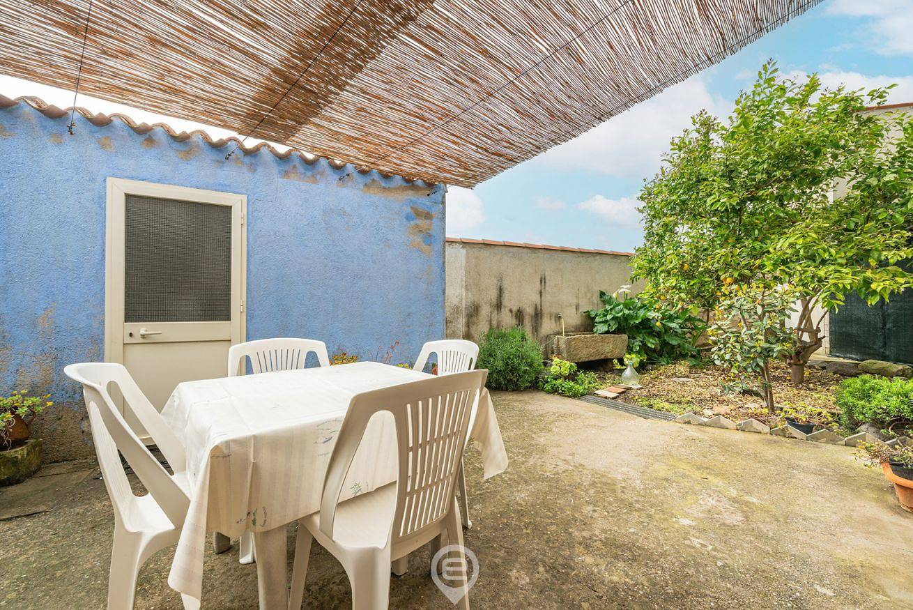 Maria Grazia's Holiday Home in Massama, Oristano