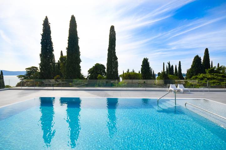 Ferienwohnung für 4 Personen, mit Balkon in Gardone Riviera - 2