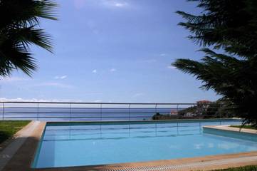 Maison d’hôte pour 2 personnes, avec vue ainsi que piscine et jardin à Funchal