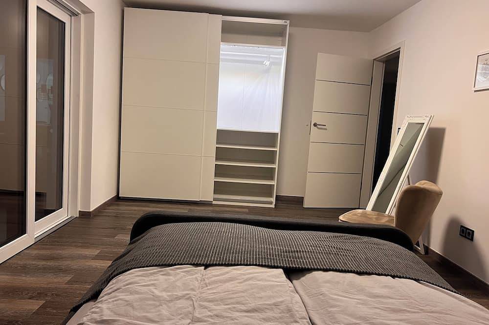 Ganze Wohnung, 200 qm große moderne Ferienwohnung in Rheinbach bei Köln/Bonn in Rheinbach, Rhein-Sieg-Kreis