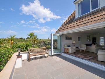 Holiday Home for 7 People in Polzeath, Cornwall, Photo 4