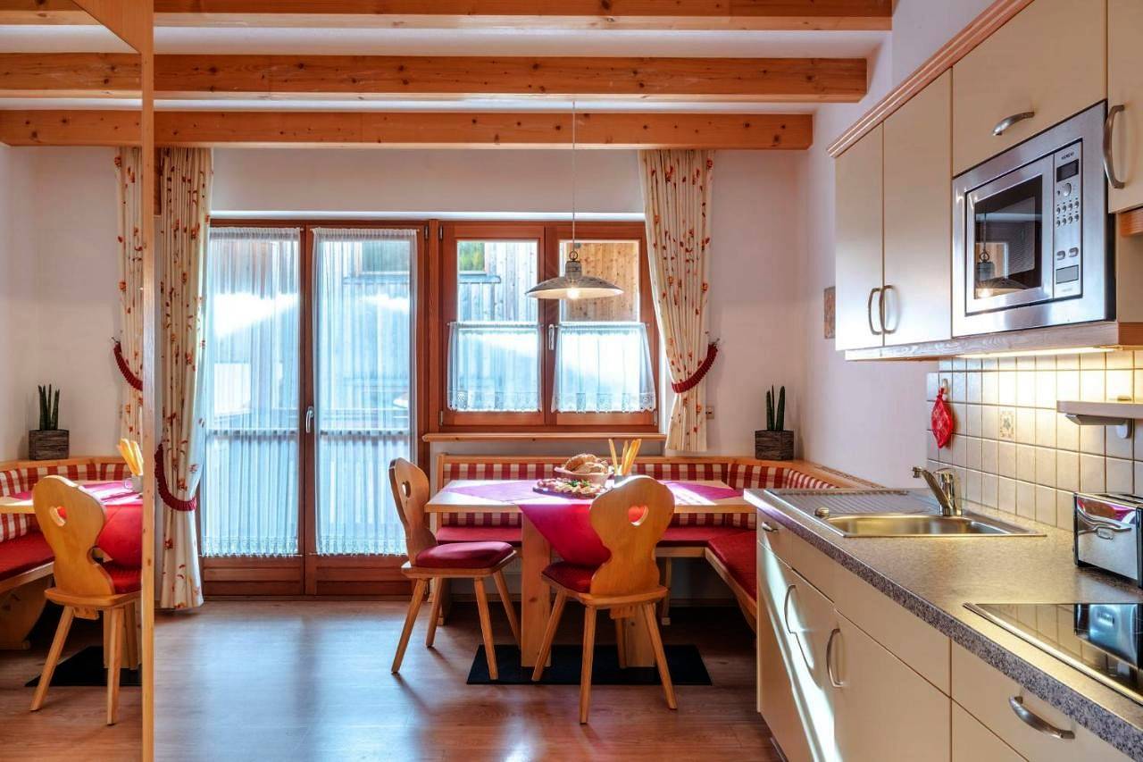 Two-Bedroom Apartment in Villgratener Berge, Valle di Casies