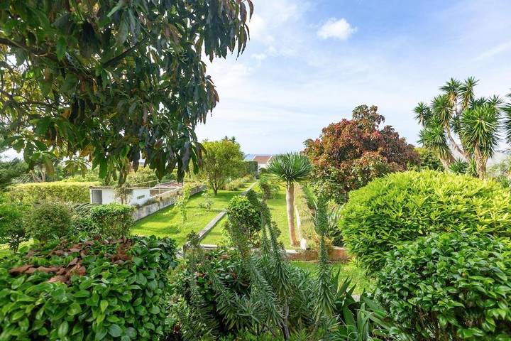 Location de vacances pour 8 personnes, avec jardin et vue, animaux acceptés dans Vila Franca do Campo - 4