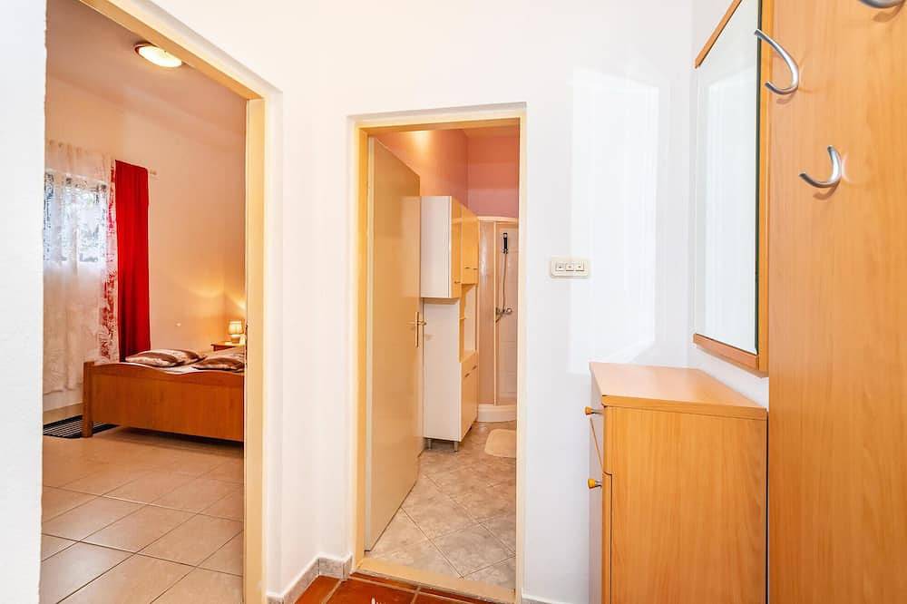 Ganze Wohnung, Atemberaubende 1-Zimmer-Wohnung in Jasenice in Maslenica, Zadar