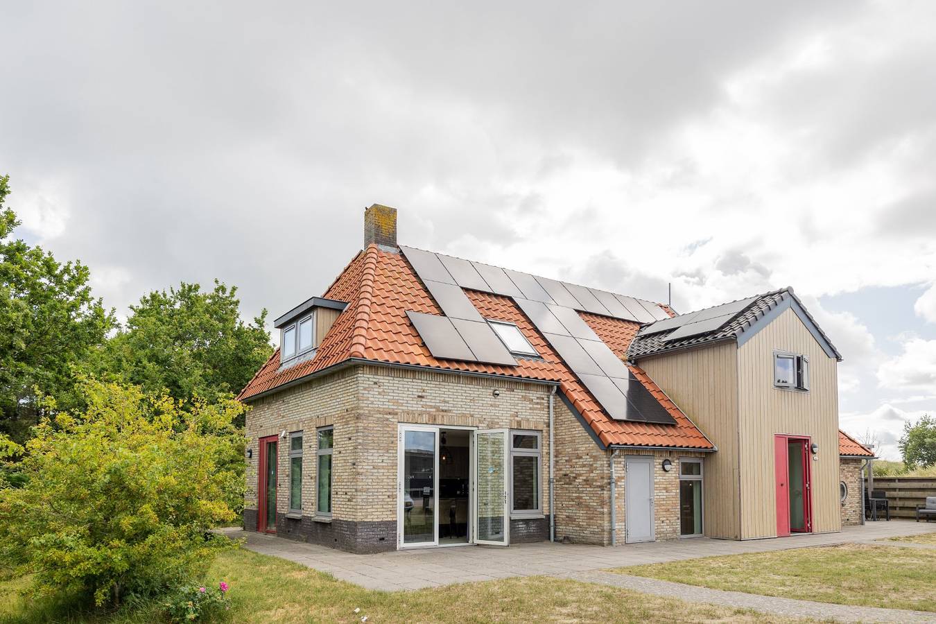 Vakantiepark Klein Vaarwater — Familienbauernhof mit privatem Innenpool und Sauna | 16 Personen in Buren (Ameland), Westfriesische Inseln