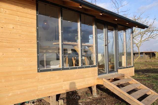Chalet für 2 Personen, mit Balkon und Terrasse sowie Garten und Ausblick in Prignitz - 3
