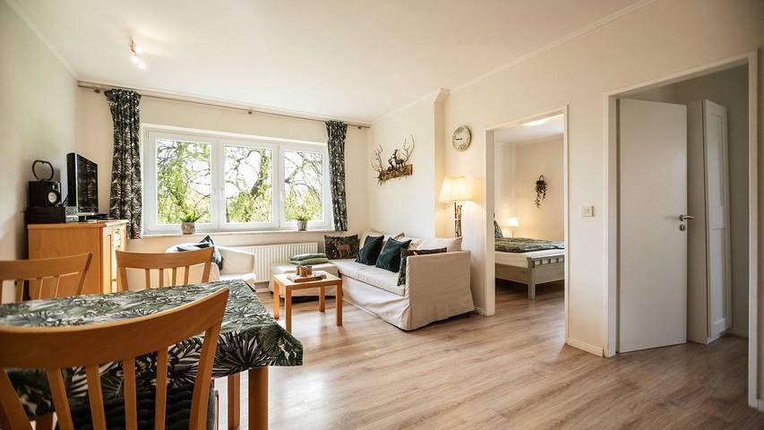 Ferienwohnung für 4 Personen, mit Sauna und Garten sowie Balkon - 1