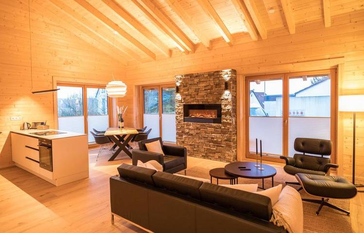Ferienhaus für 4 Personen, mit Ausblick und Sauna sowie Garten in Daun