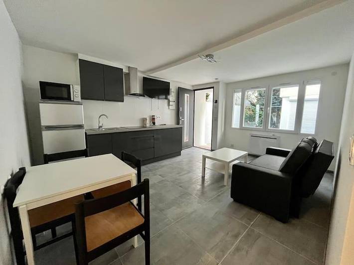 Gîte pour 4 personnes, avec terrasse à Les Pavillons-sous-Bois - 2
