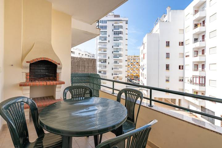 Gîte pour 4 personnes, avec balcon à Armação de Pera - 2