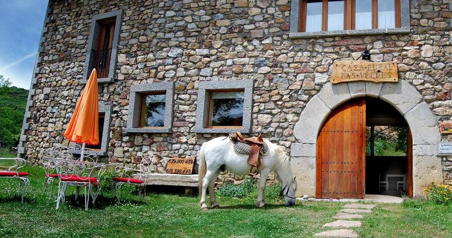 Casa rural para 6 personas, con jardín y vistas, Familias con niños en Montaña de Luna - 3