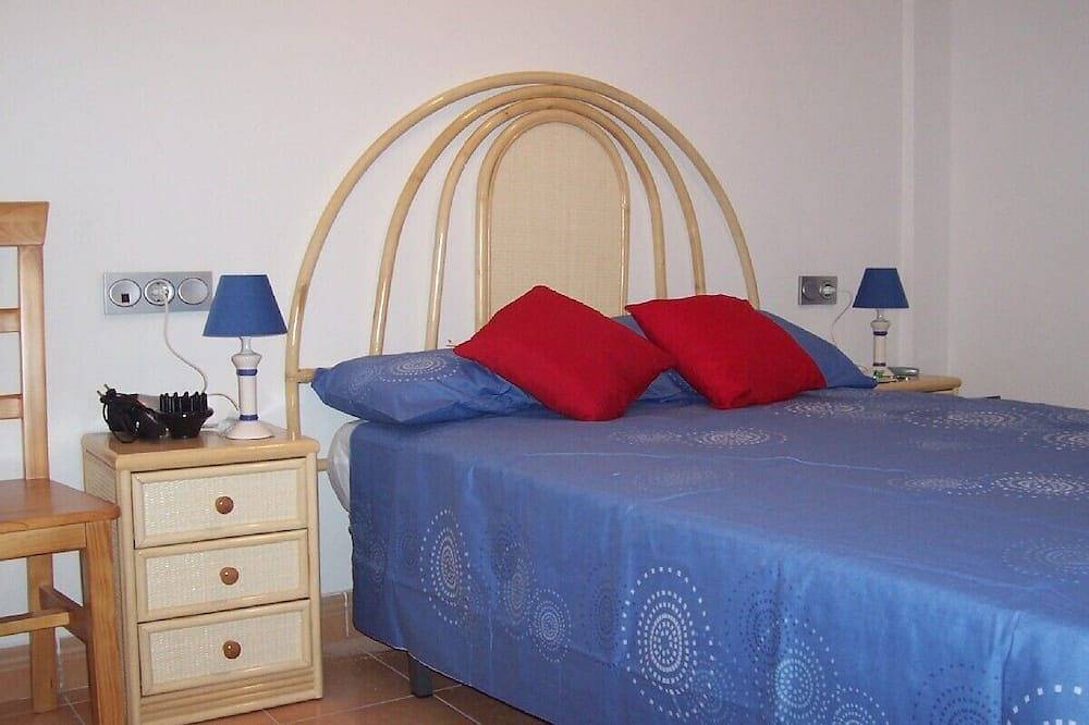 Ganze Wohnung, La Manga del Mar Menor, Monte Blanco Apartment mit 2 Schlafz. , 5 min zum Strand in La Manga del Mar Menor, Cartagena