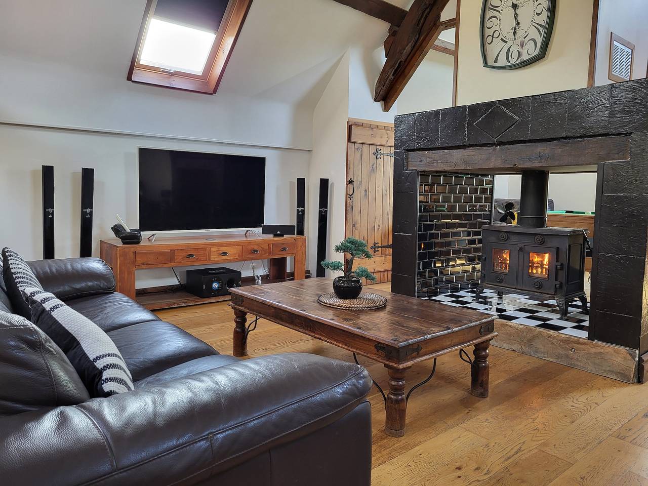 Maison de vacances pour 10 personnes avec balcon in Isigny-le-Buat, Région d'Avranches