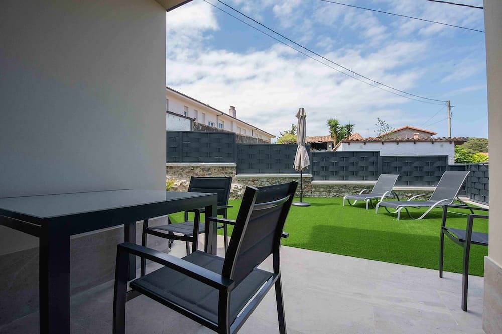 Apartamento entero, Adosado Marea Baja 1 zona de playa y montaña in Poo de Llanes, Llanes
