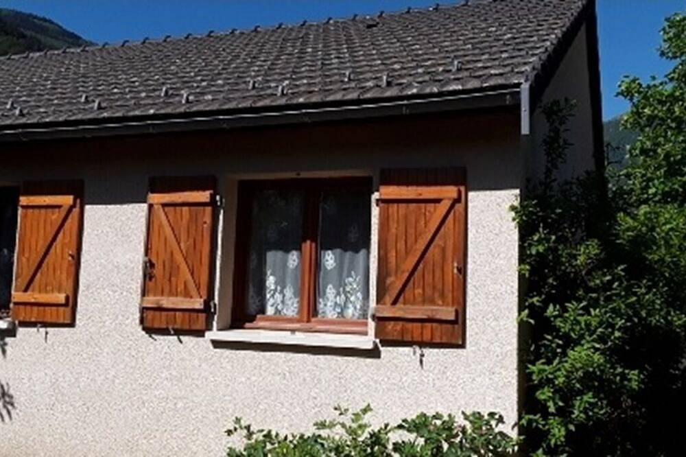 Gîte Soulcem | 4 people in Vicdessos | France Saintjeandumontcalm.fr in Val-de-Sos, Parc naturel régional des Pyrénées ariégeoises