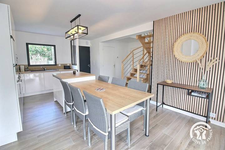 Gîte pour 6 personnes, avec terrasse et jardin dans Dahouët - 3