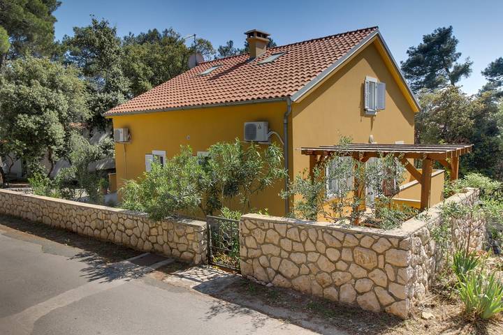 Ferienwohnung für 5 Personen, mit Balkon/Terrasse auf Lošinj - 4