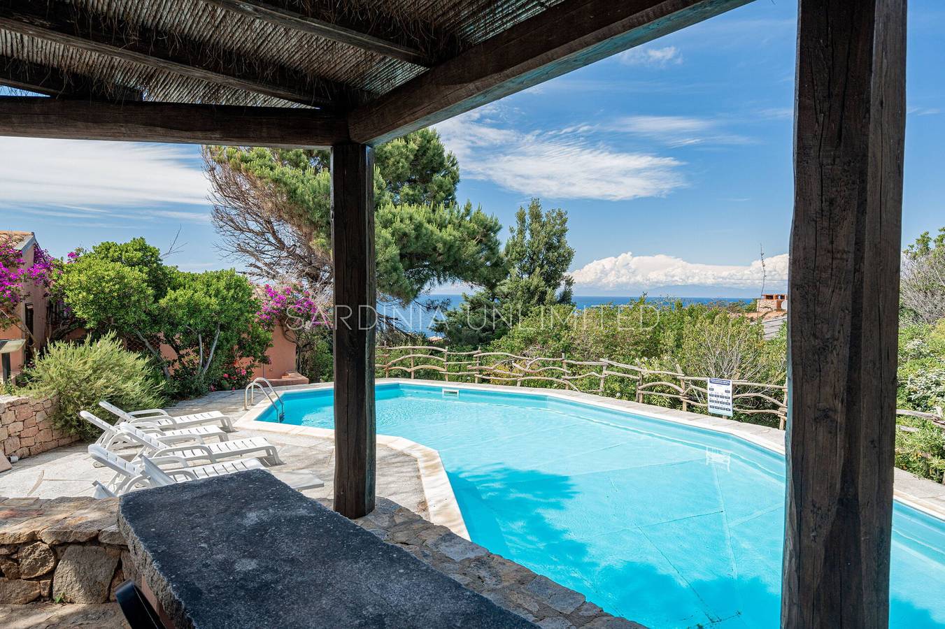 Villa Baia di Myrtama in Costa Paradiso, Trinità d'Agultu e Vignola