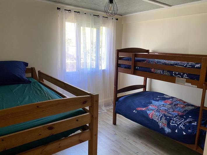Location de vacances pour 9 personnes, avec jardin et vue, animaux acceptés à Hell-Bourg - 3