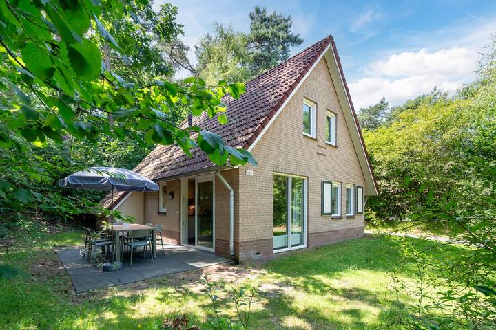 Ferienhaus für 6 Personen, mit Balkon/Terrasse und Terrasse in Elburg