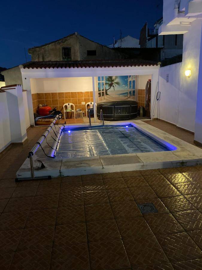 Location de vacances pour 4 personnes, avec terrasse ainsi que piscine et vue, animaux acceptés à Alcaudete - 4