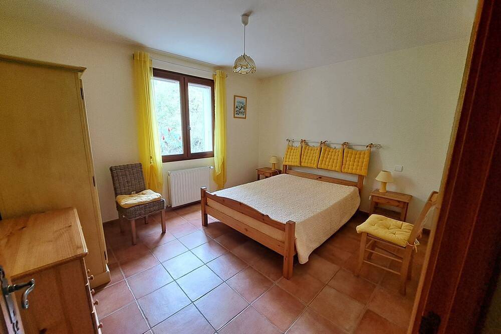 Quiet 2-Bedroom Villa in Montbrun-les-Bains, Nyons region