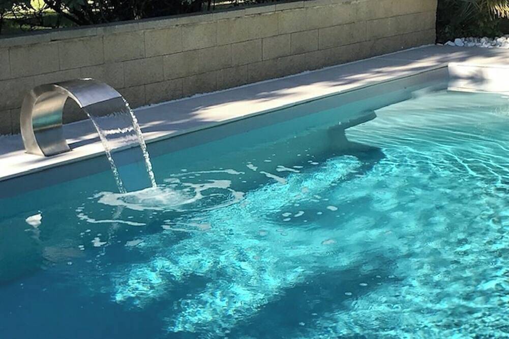 Apartment in an estate with private Spa and heated pool in Bain-de-Bretagne, Redon region