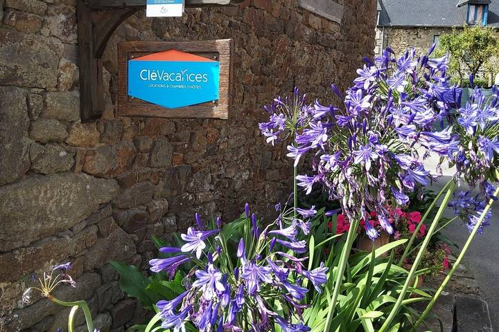 Location de vacances pour 5 personnes, avec jardin, adapté aux familles dans Mesnil-Roc'h - 4