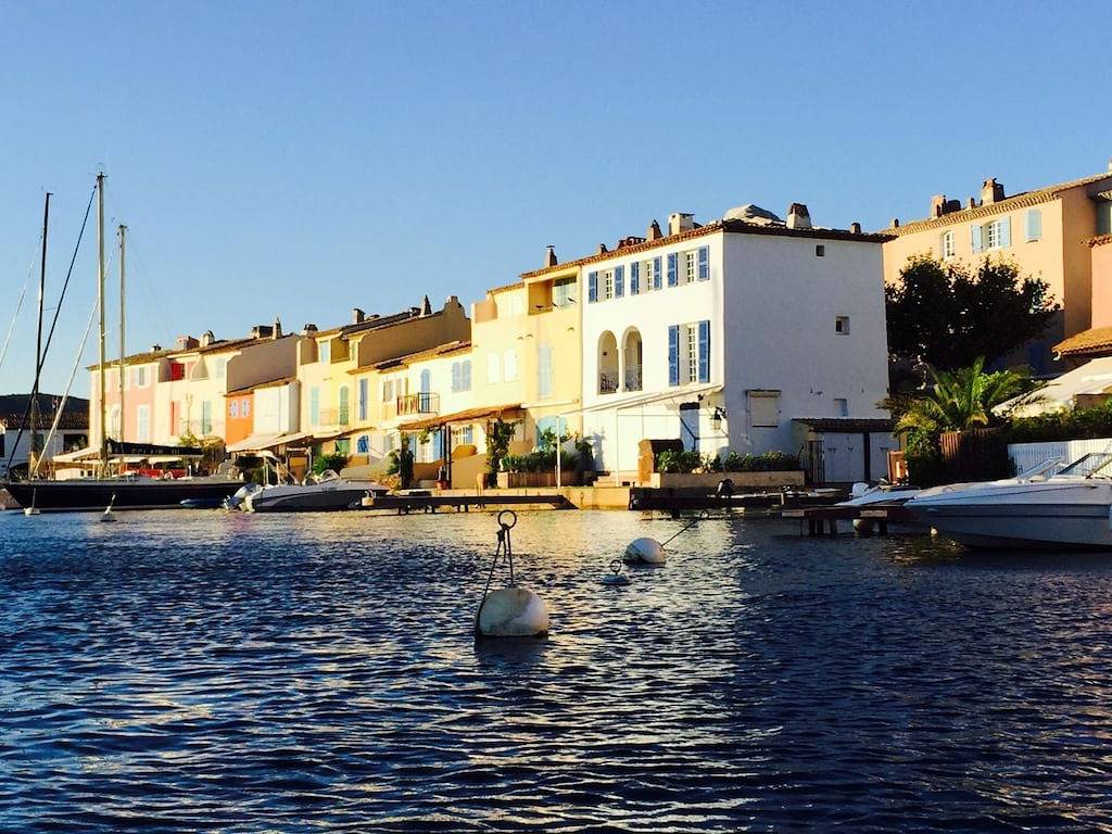 La maison bleu Confortable residencia de vacaciones in Port Grimaud, Grimaud