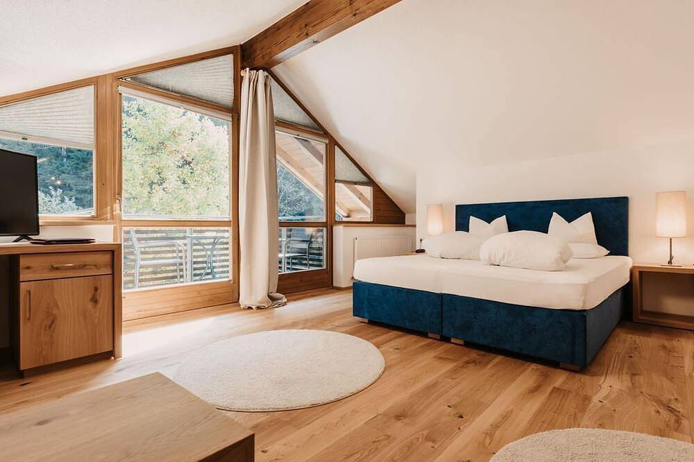 Einzelzimmer mit Dusche, Wc - Naturhotel Schütterbad in Unken, Pinzgau