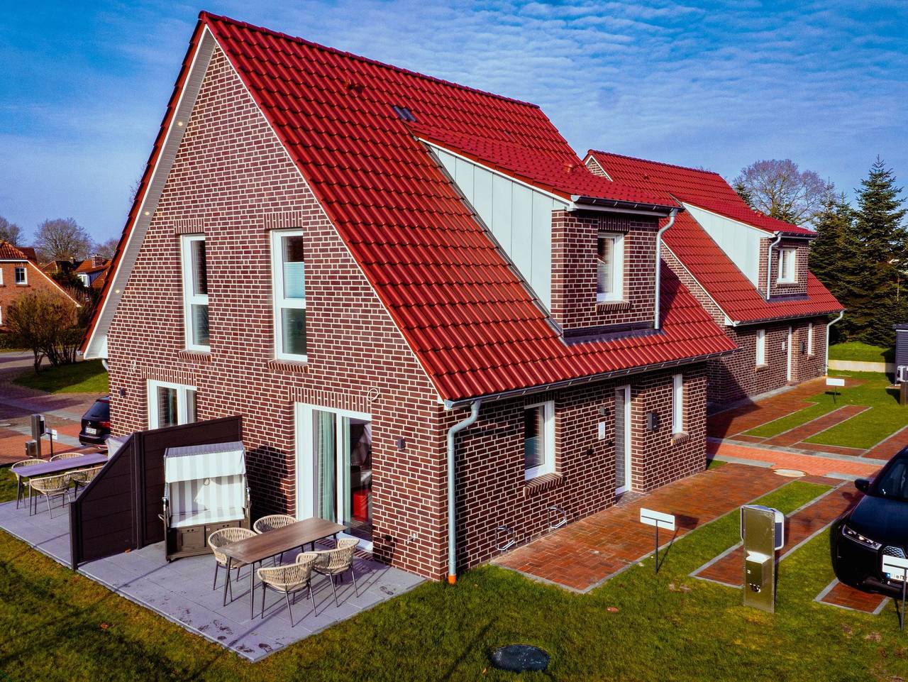 Ganze Ferienwohnung, Küsten Apartments Tannenhausen - Ferienhaushälfte Straßenseite in Aurich, Landkreis Aurich