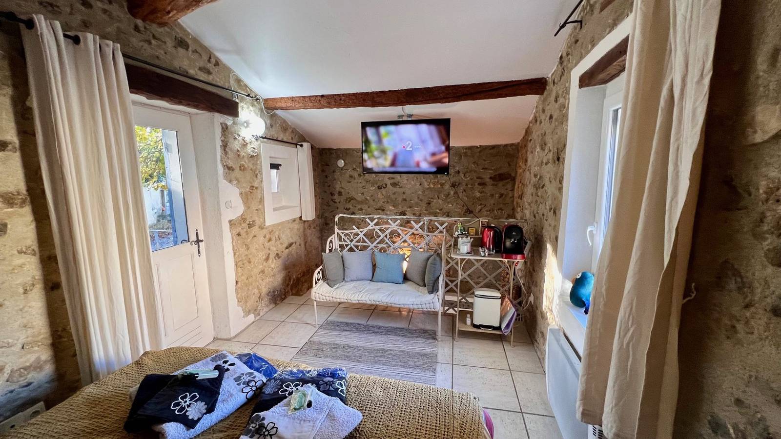 Chambre d'hôtes Cigalou - Lou Pataclet - Drôme - Chambre Cigalou in Charols, Région de nyons