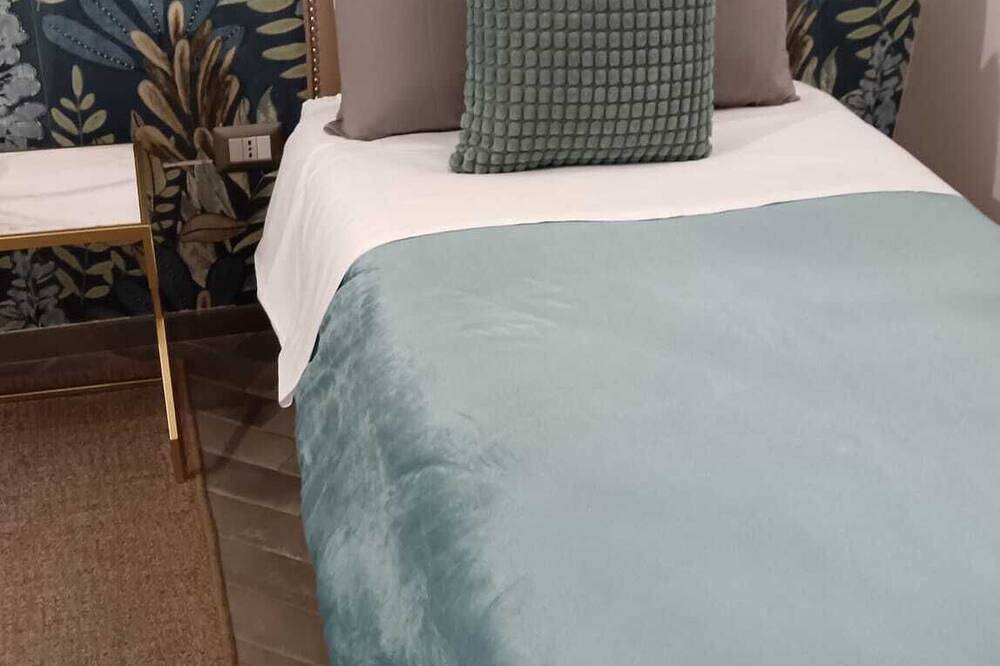 Apartamento entero, Vicolo d'Este in Tivoli (desambiguación), Provincia de Roma