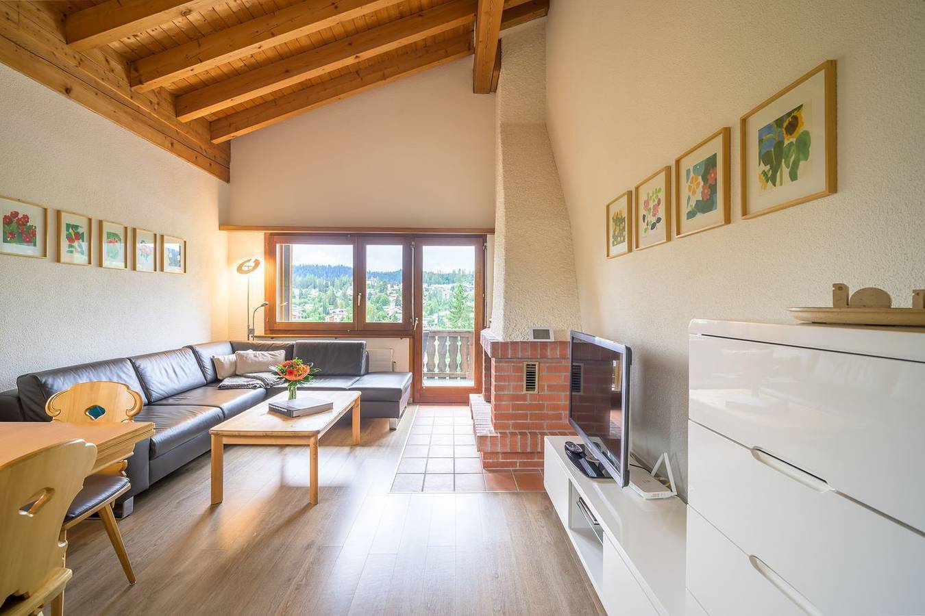 Geheel appartement, Vakantieappartement voor 4 personen met balkon in Flims-Dorf, Flims