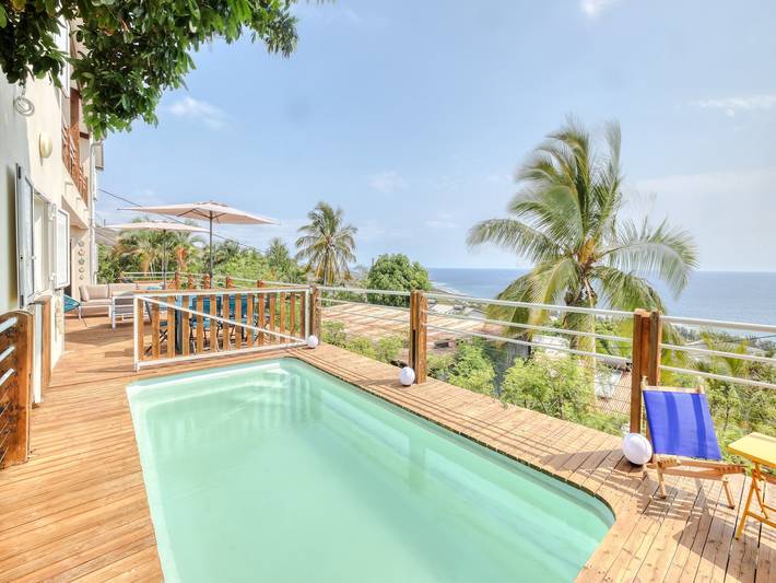Villa pour 6 personnes, avec jardin ainsi que balcon et piscine, adapté aux familles sur l' Île de la Réunion
