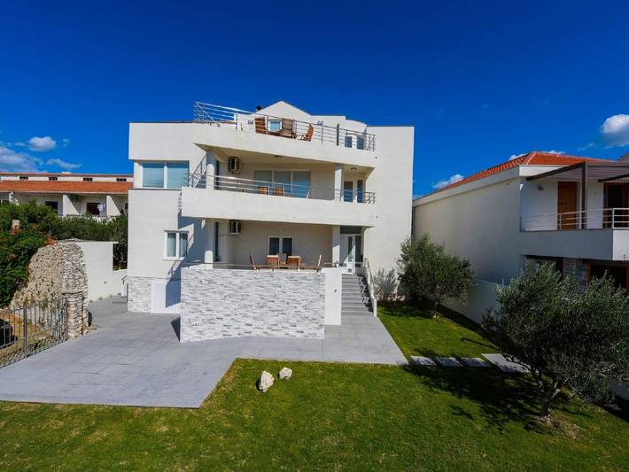 Villa für 8 Personen, mit Balkon, mit Haustier - 1