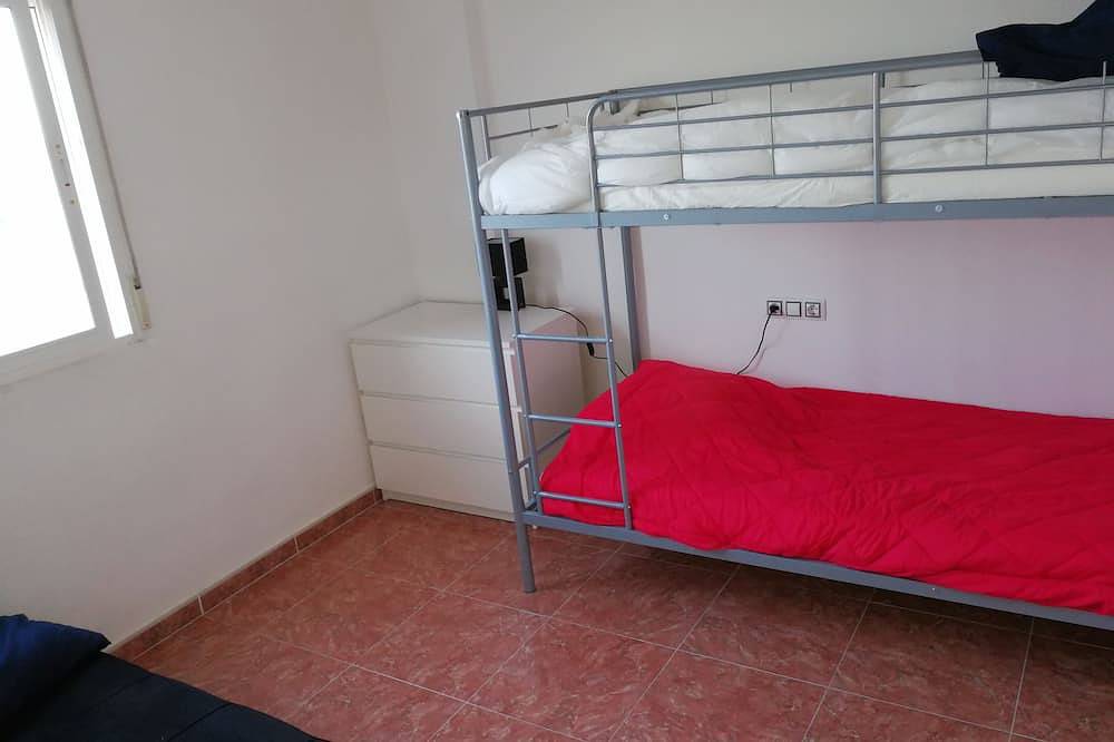 Apartamento Alicante Residencia Colonia Santa Isabel in El Barrio, San Vicente del Raspeig