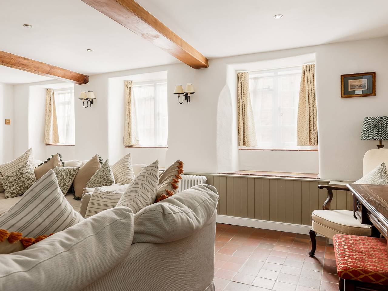 Cornflower Cottage in Burton Bradstock, Dorset