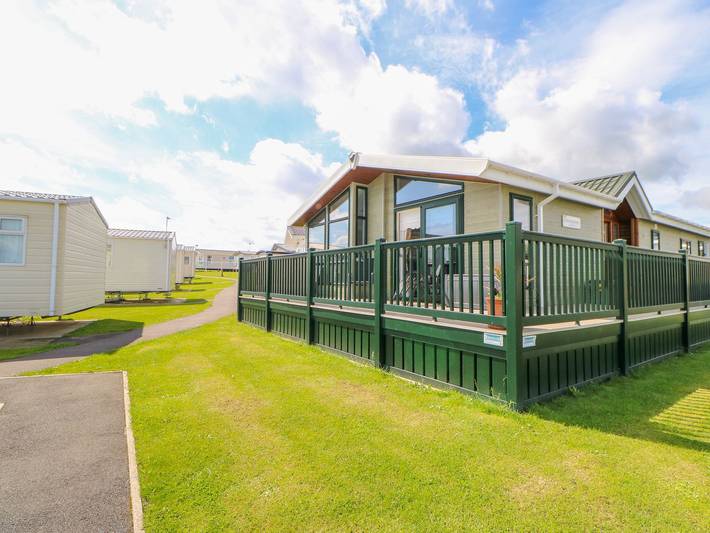 Holiday rental for 6 people, with pool and garden, with pets in County Durham