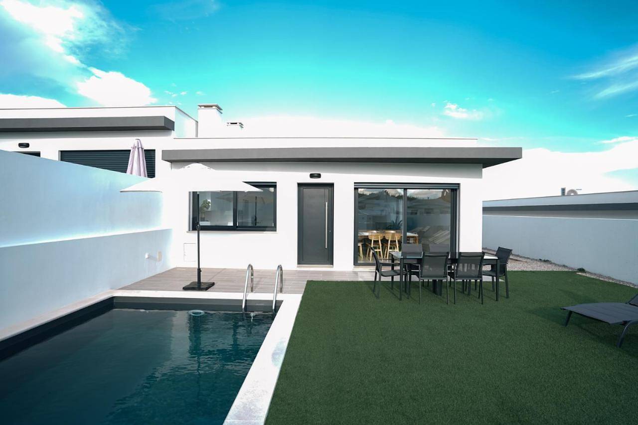 Queen Villa - Santa Barbara - Lourinha in Santa Bárbara, Lissabon Distrikt
